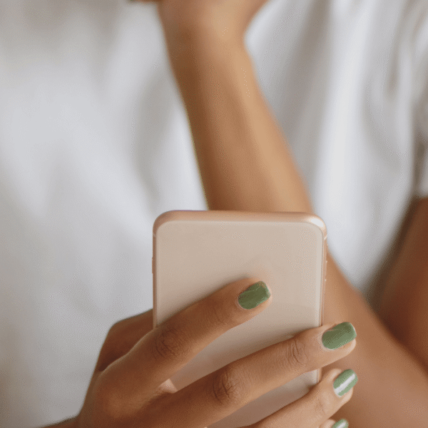 8 Bad Phone Habits to Break This Year