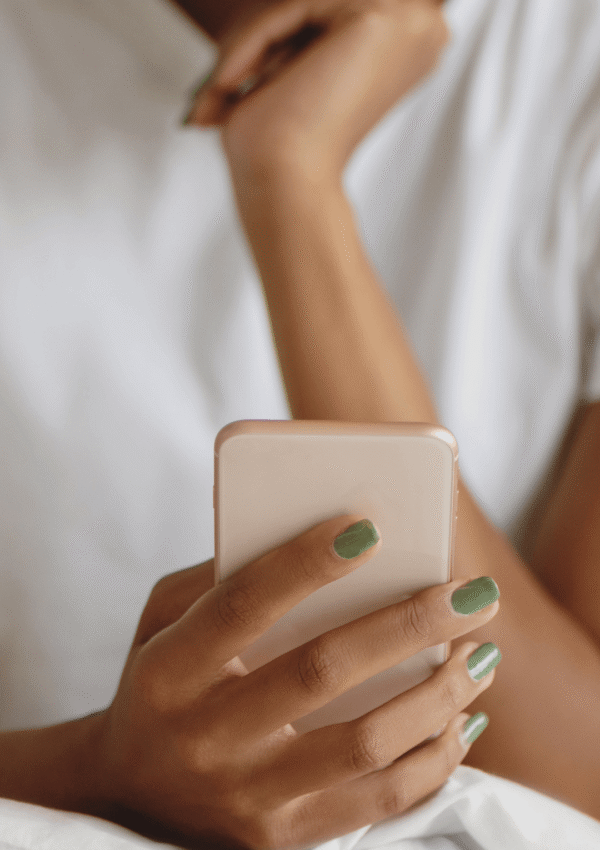 8 Bad Phone Habits to Break This Year